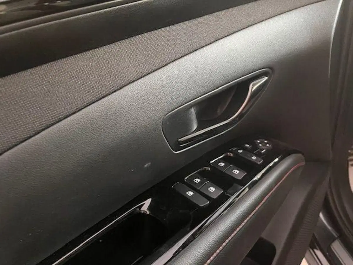 Hyundai Tucson usata a Verbano Cusio Ossola (14)