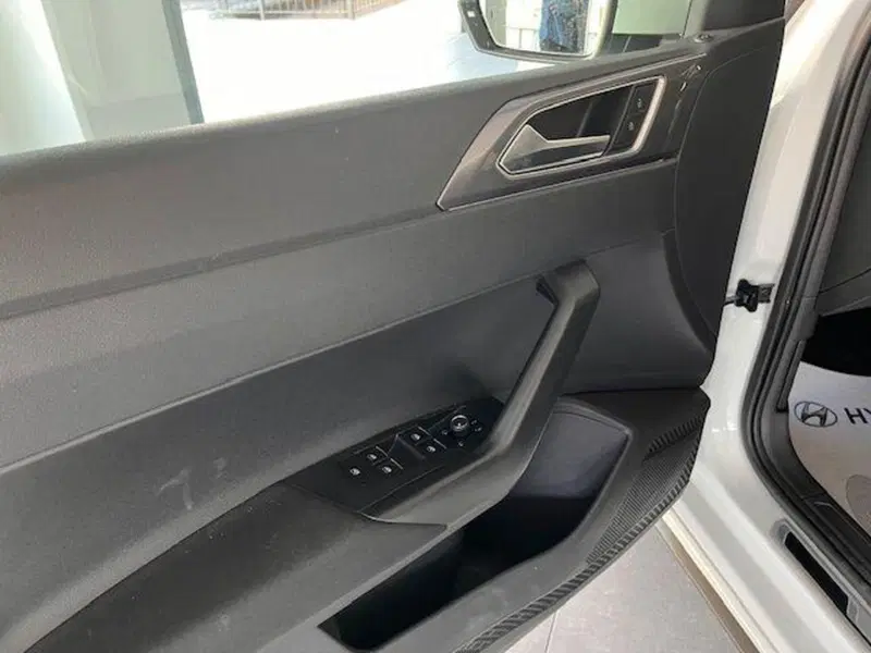 Volkswagen Polo usata a Verbano Cusio Ossola (10)