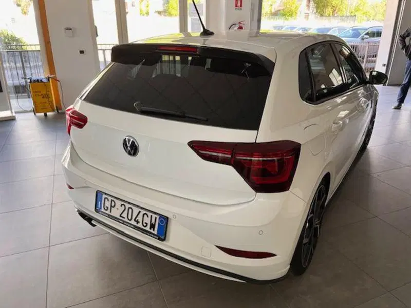 Volkswagen Polo usata a Verbano Cusio Ossola (6)