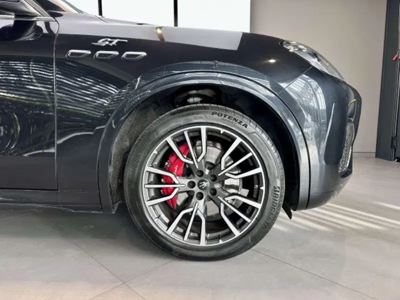 Maserati Grecale usata a Torino (4)