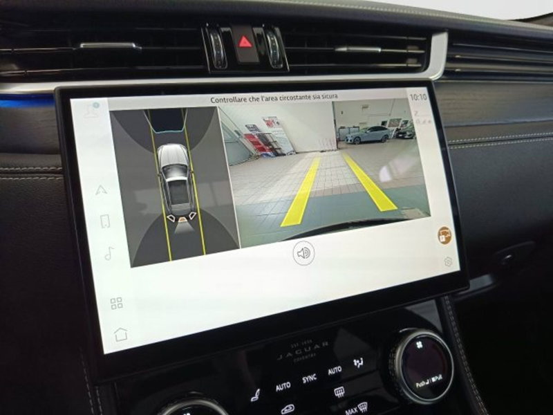 Jaguar F-Pace usata a Teramo (14)