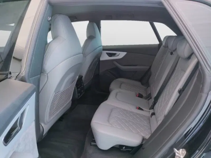 Audi Q8 usata a Teramo (11)