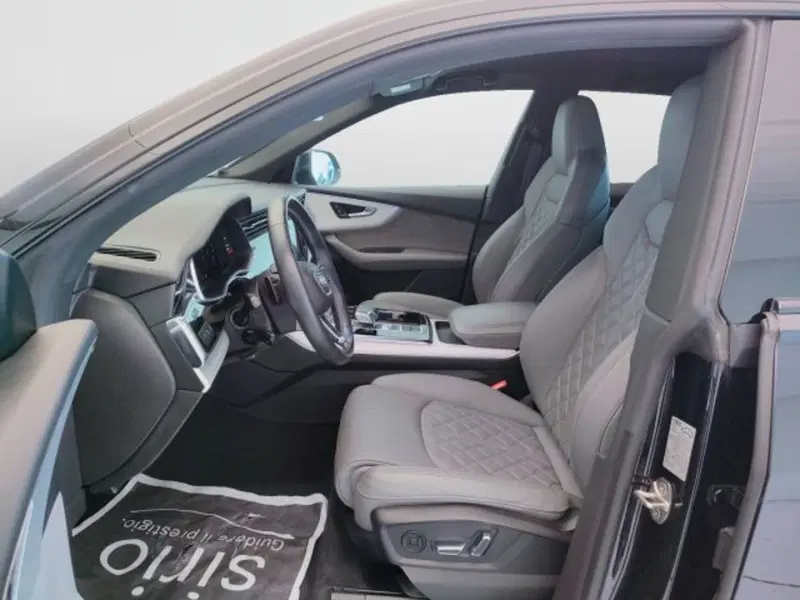 Audi Q8 usata a Teramo (15)