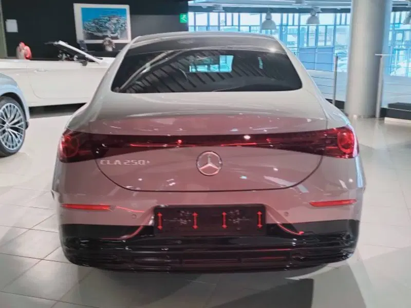 Mercedes-Benz CLA EQ nuova a Teramo (3)