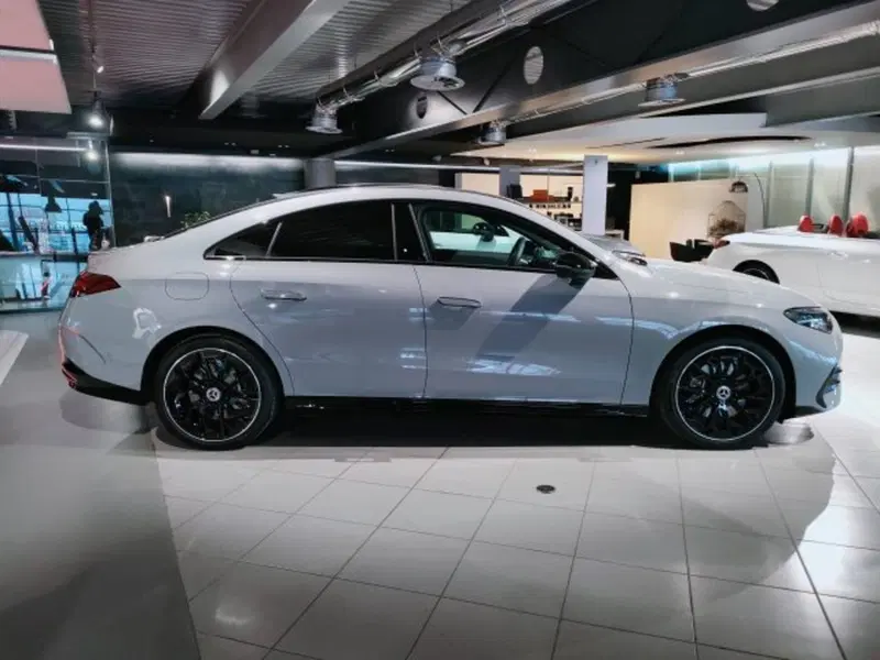 Mercedes-Benz CLA EQ nuova a Teramo (5)