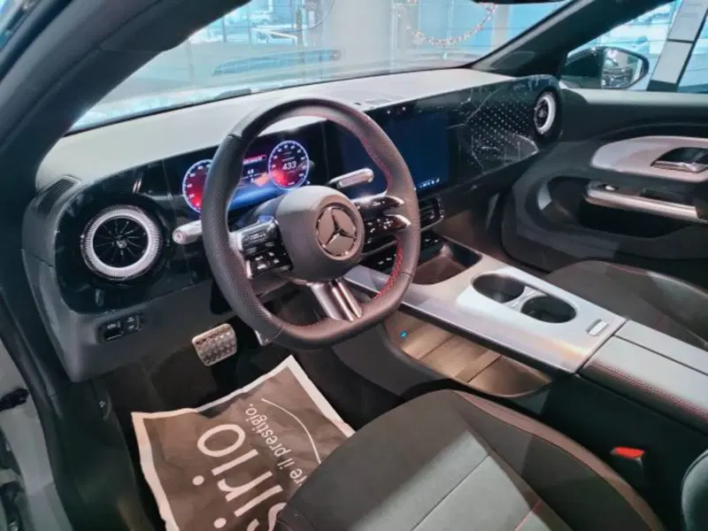 Mercedes-Benz CLA EQ nuova a Teramo (8)