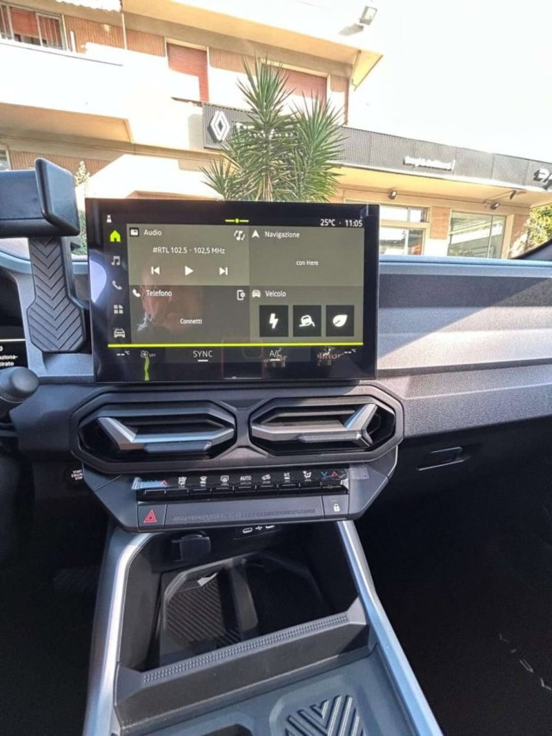 Dacia Bigster nuova a Firenze (8)