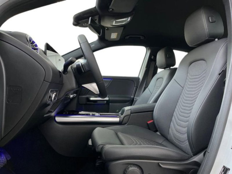 Mercedes-Benz EQA nuova a Verona (7)