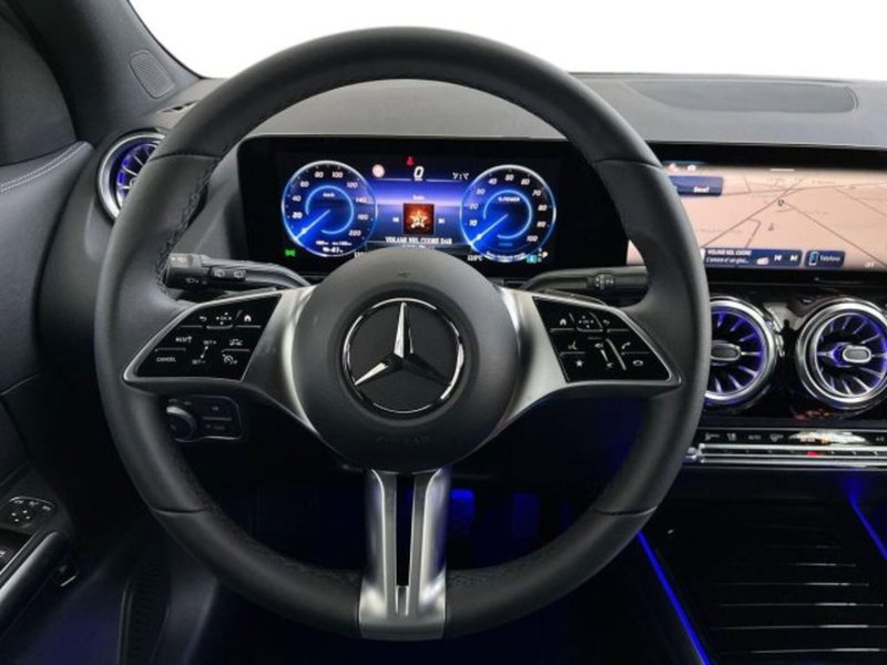 Mercedes-Benz EQA nuova a Verona (8)