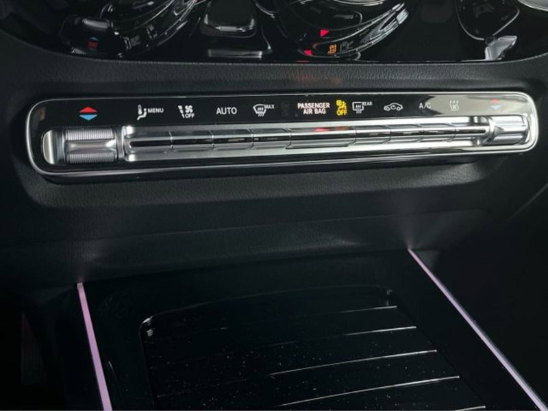 Mercedes-Benz EQA nuova a Verona (11)