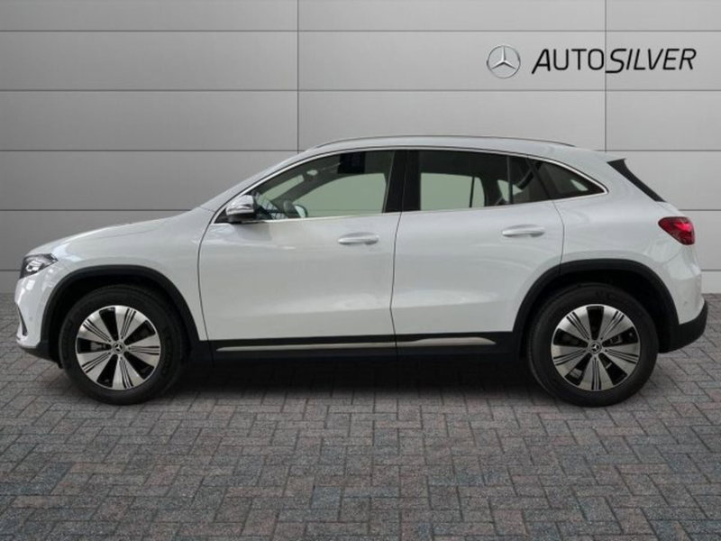 Mercedes-Benz EQA nuova a Verona (3)