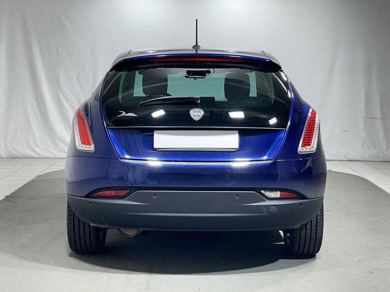 Lancia Delta usata a Sondrio (4)