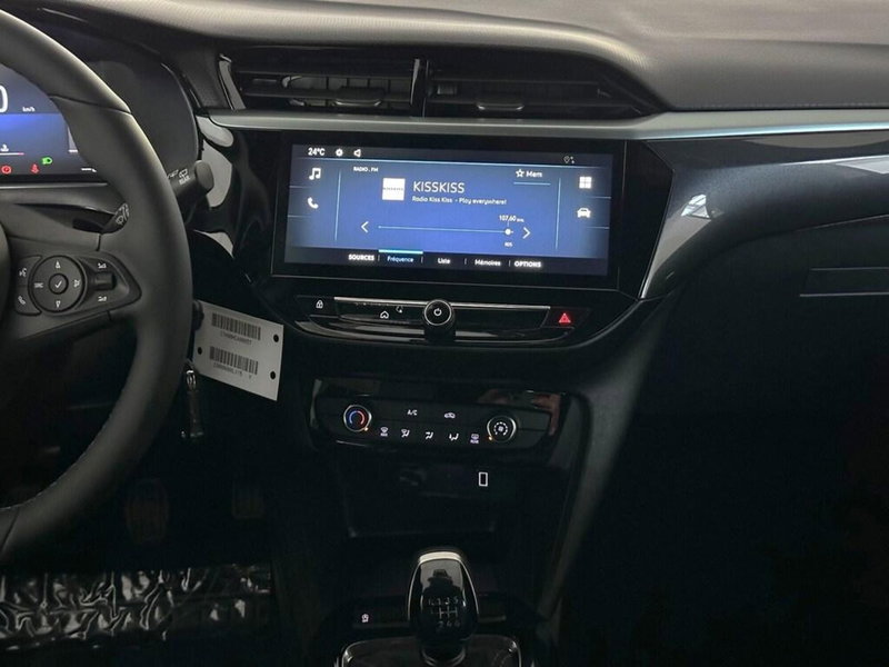 Opel Corsa nuova a Sondrio (14)