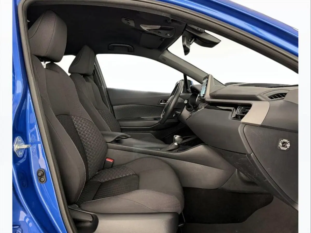 Toyota Toyota C-HR usata a Monza e Brianza (10)