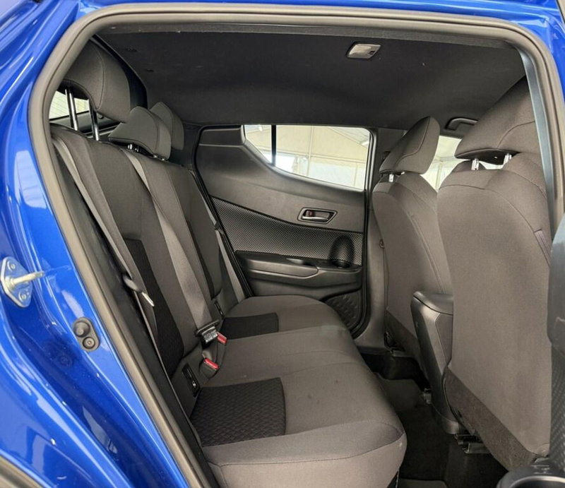 Toyota Toyota C-HR usata a Monza e Brianza (11)