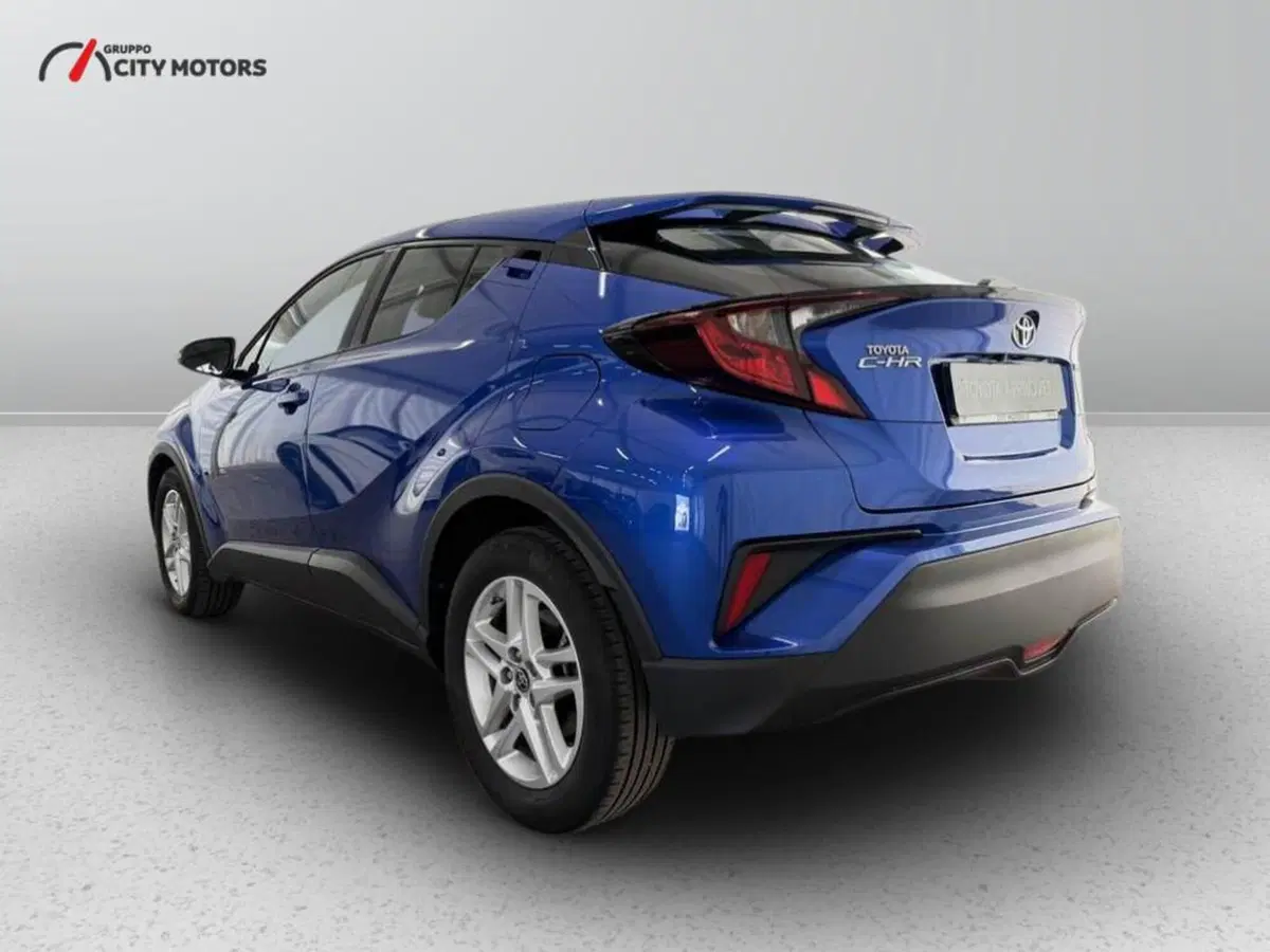 Toyota Toyota C-HR usata a Monza e Brianza (5)