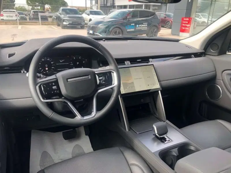 Land Rover Discovery Sport usata a Firenze (16)
