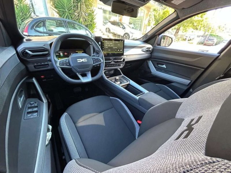 Dacia Bigster nuova a Firenze (13)