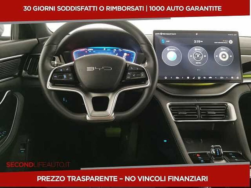 Byd Seal U DM-i  usata a Chieti (9)