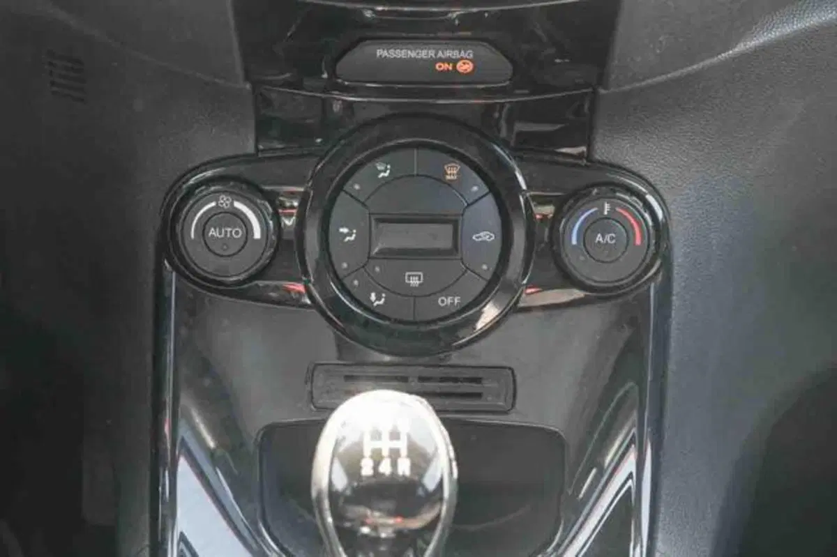 Ford Fiesta usata a Torino (15)