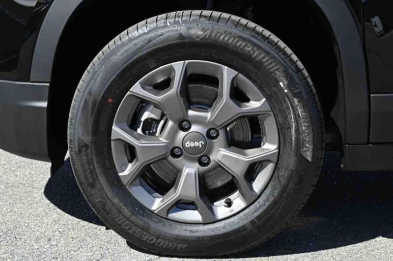 Jeep Avenger nuova a Torino (6)