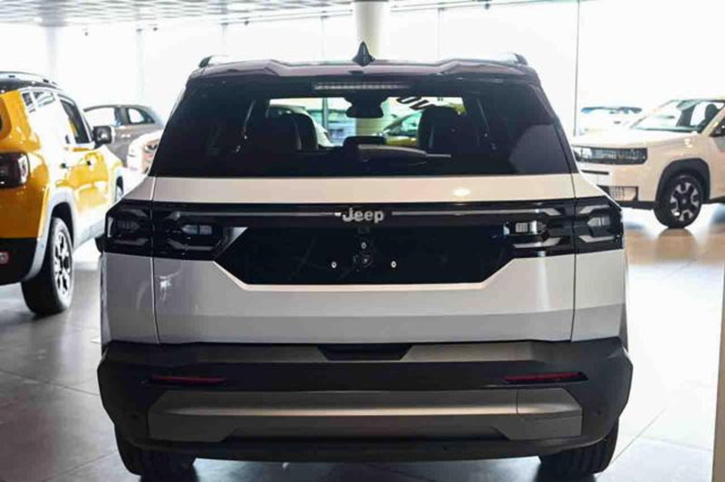 Jeep Compass nuova a Torino (3)