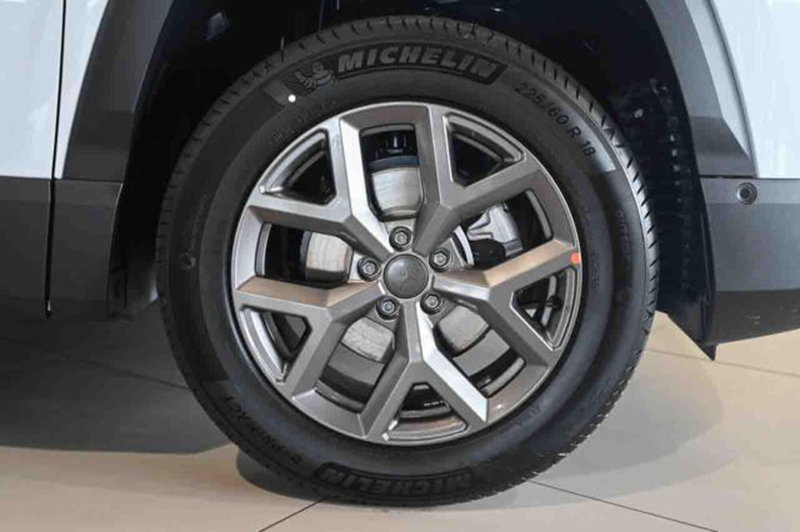 Jeep Compass nuova a Torino (6)