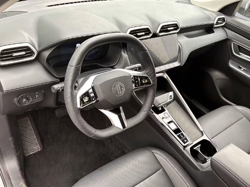 Mg ZS nuova a Napoli (6)