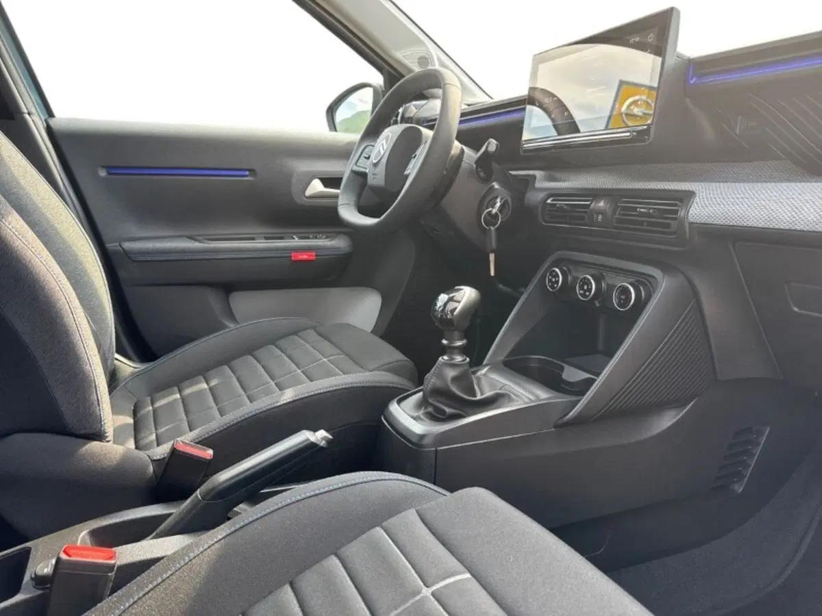 Citroen C3 Aircross nuova a Lecco (11)