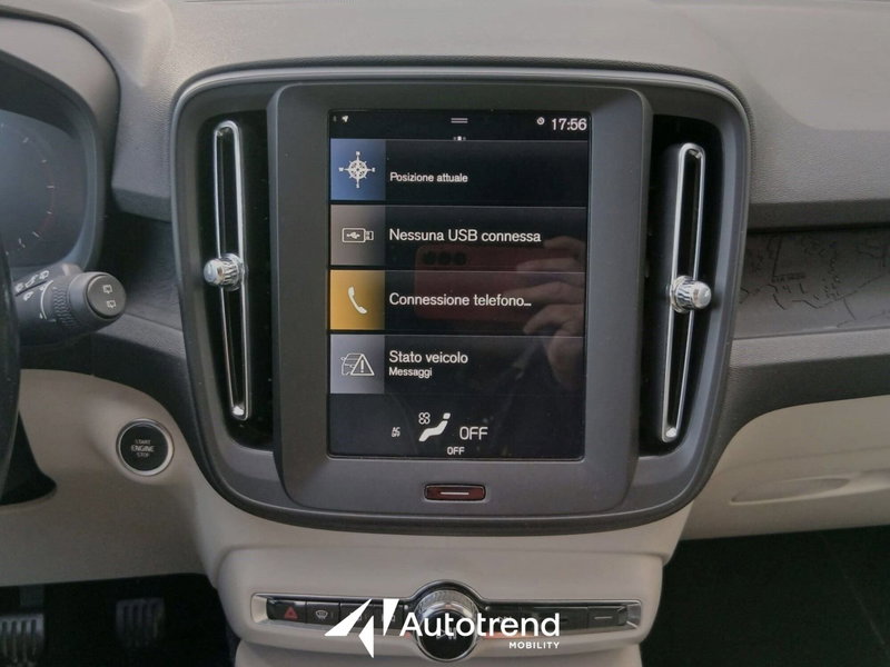 Volvo XC40 usata a Bari (10)