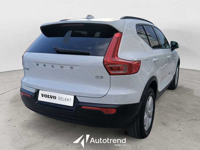 Volvo XC40 usata a Bari (2)