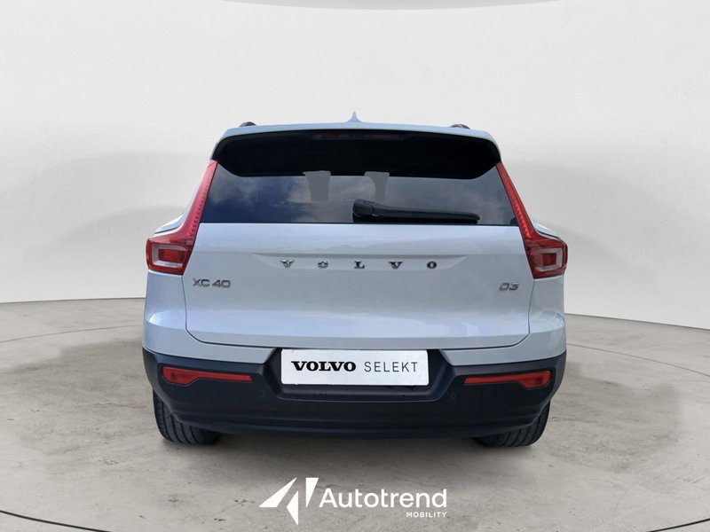 Volvo XC40 usata a Bari (4)