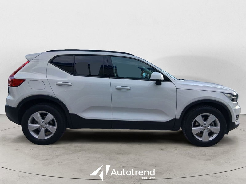 Volvo XC40 usata a Bari (5)
