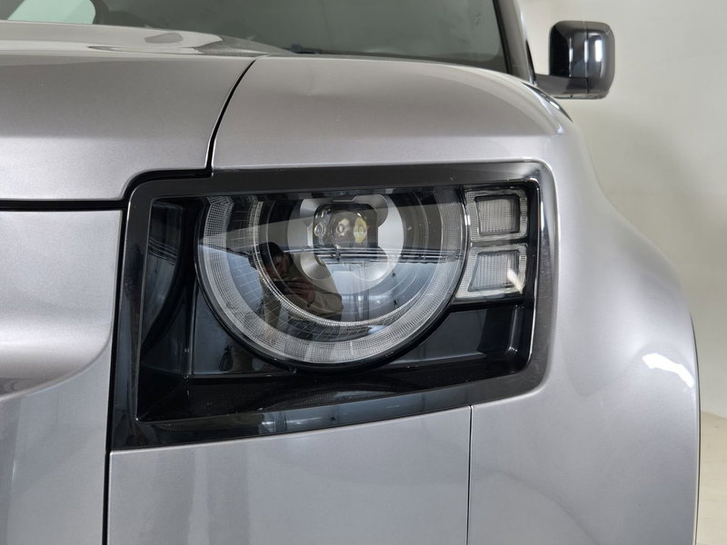Land Rover Defender usata a Torino (18)