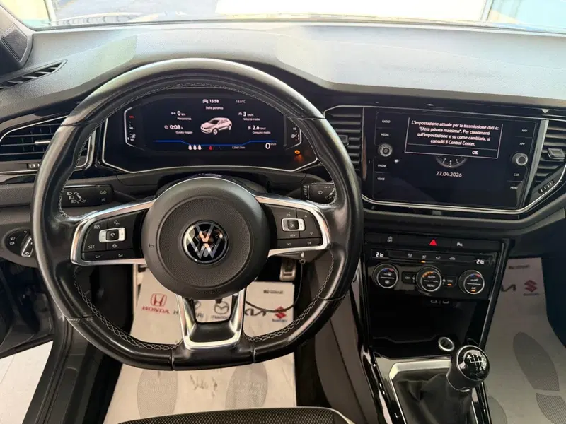 Volkswagen T-Roc usata a Napoli (13)