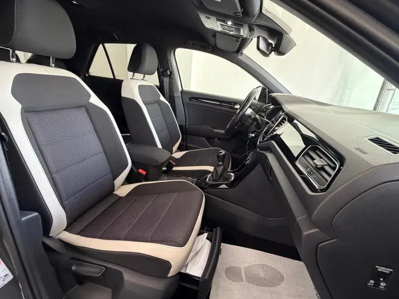 Volkswagen T-Roc usata a Napoli (19)
