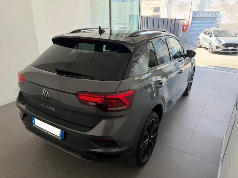 Volkswagen T-Roc usata a Napoli (5)