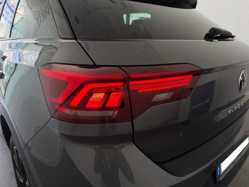 Volkswagen T-Roc usata a Napoli (7)