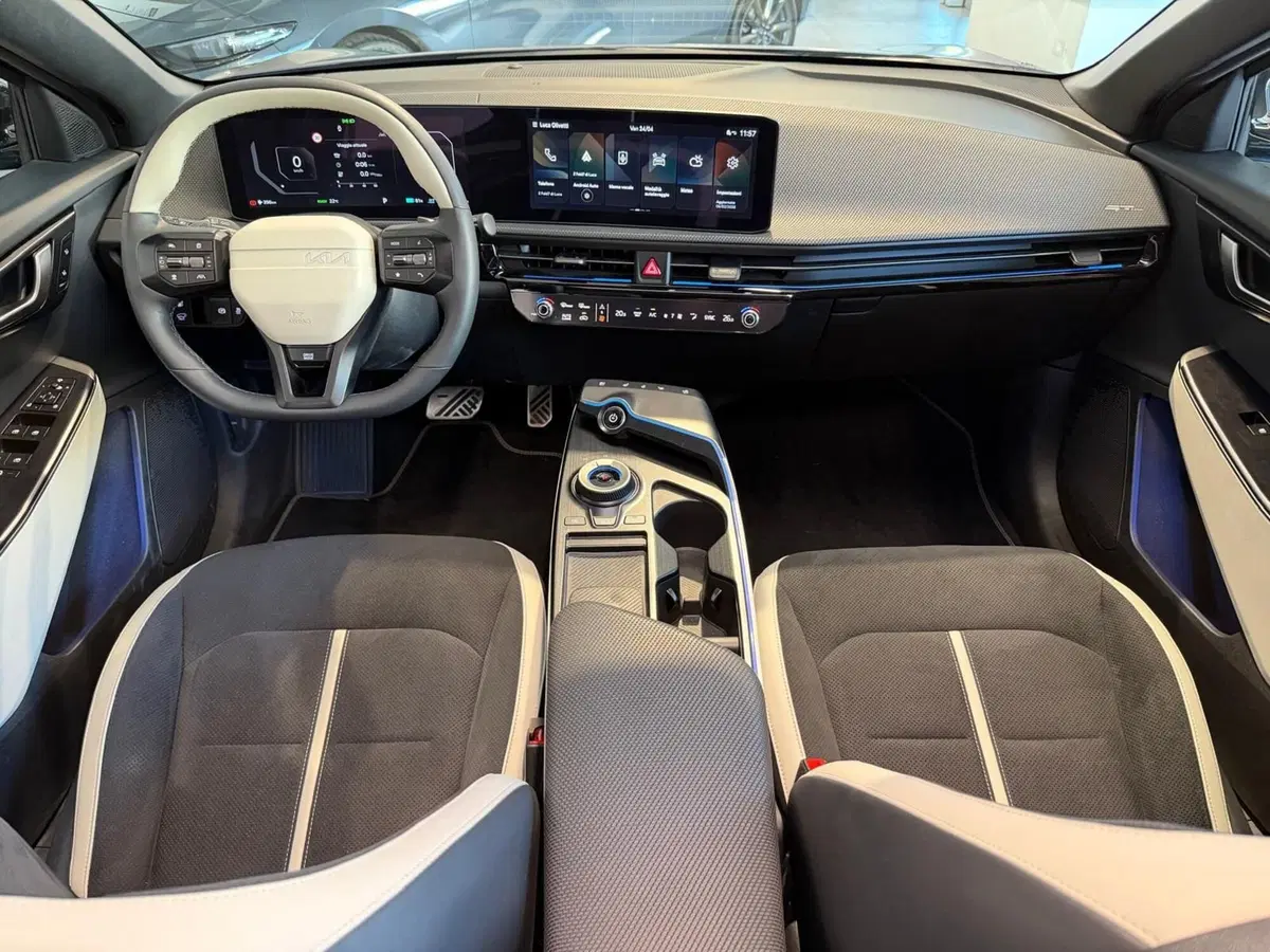 Kia EV6 usata a Napoli (12)