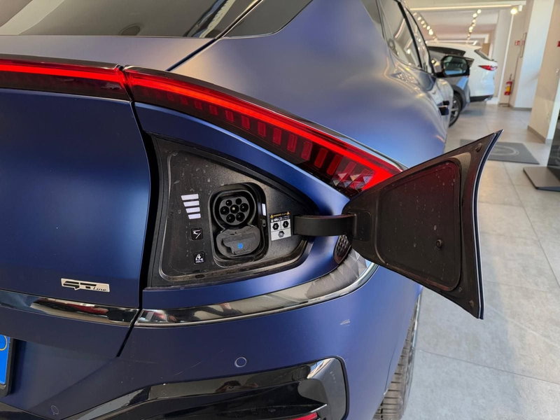 Kia EV6 usata a Napoli (7)