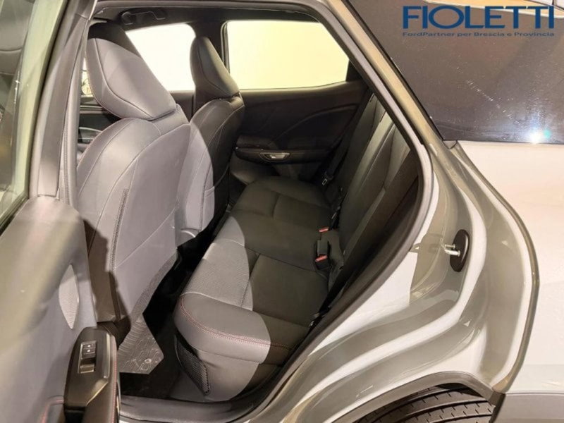 Lexus LBX usata a Brescia (12)