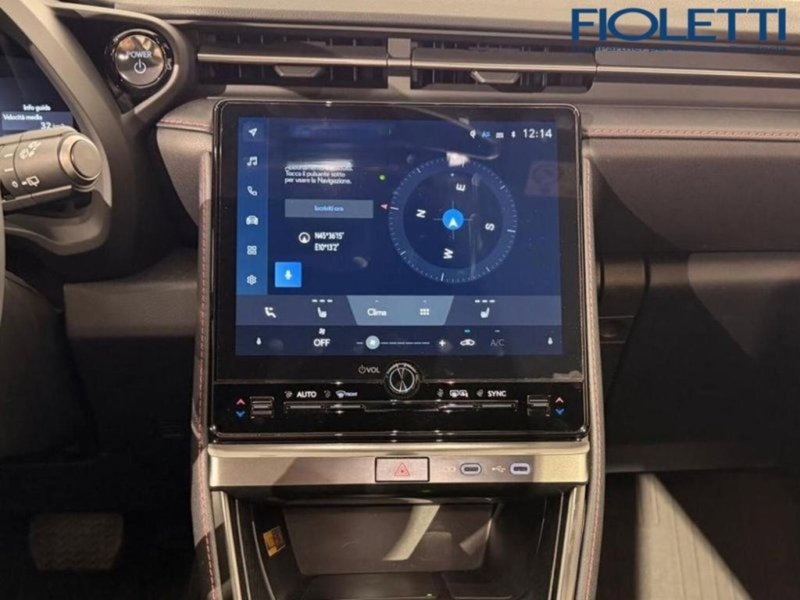 Lexus LBX usata a Brescia (9)