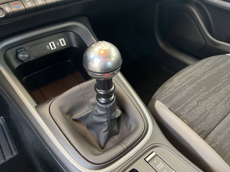 Jeep Avenger usata a Torino (13)