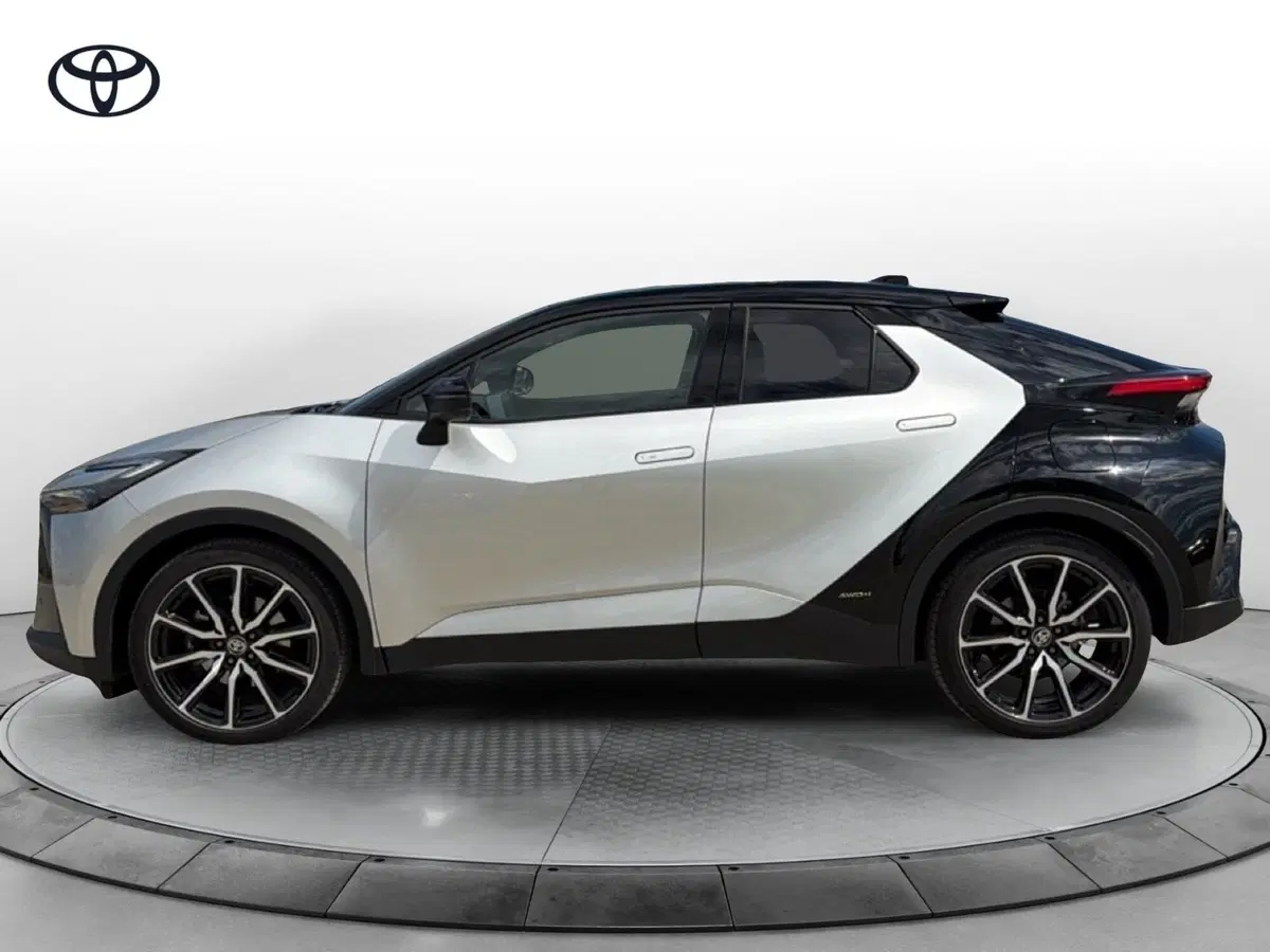 Toyota Toyota C-HR usata a Catania (2)