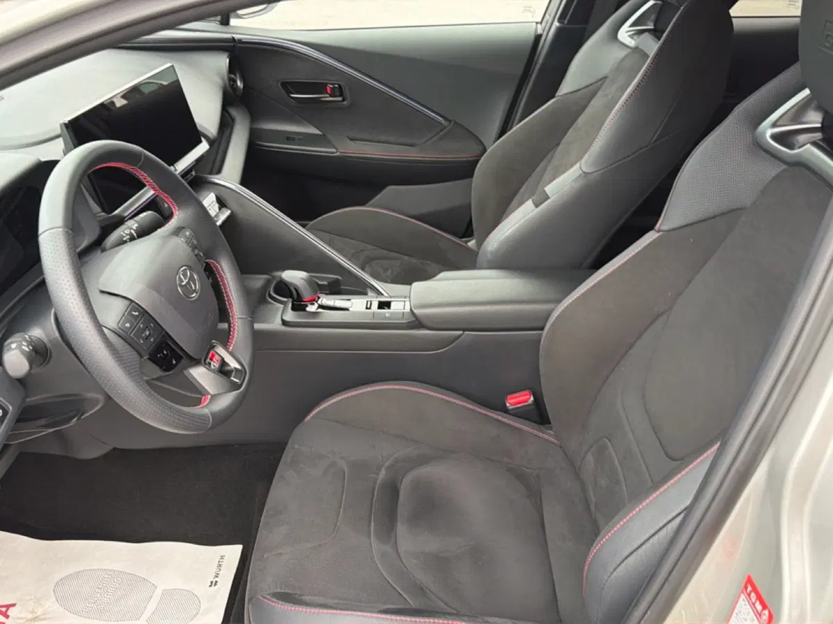 Toyota Toyota C-HR usata a Catania (8)