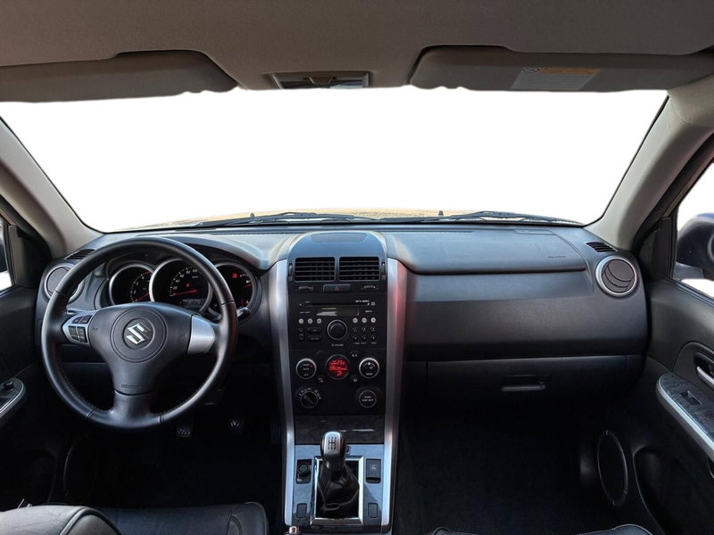 Suzuki Grand Vitara usata a Prato (8)