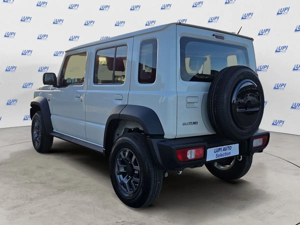 Suzuki Jimny nuova a Pistoia (5)