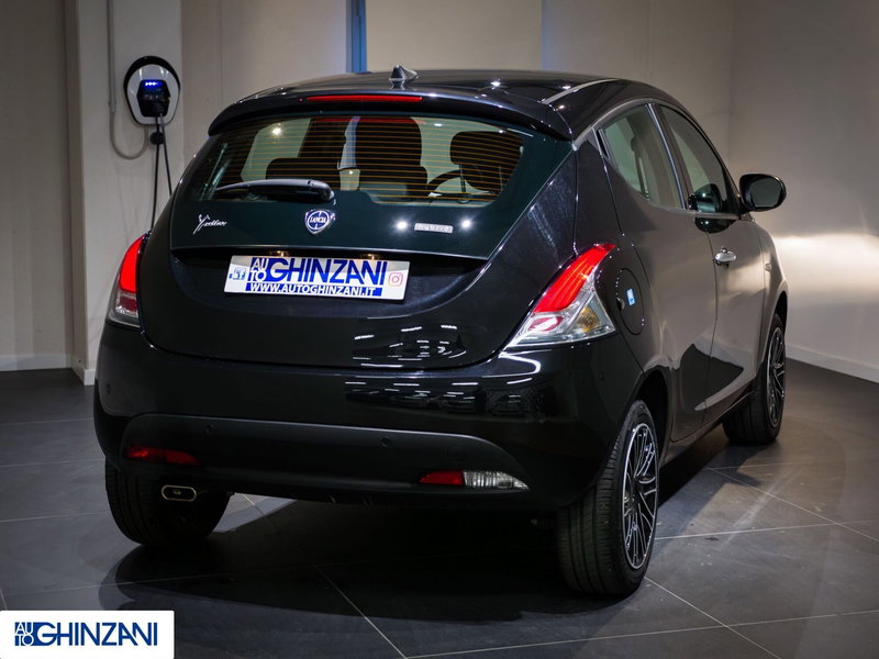 Lancia Ypsilon usata a Bergamo (7)