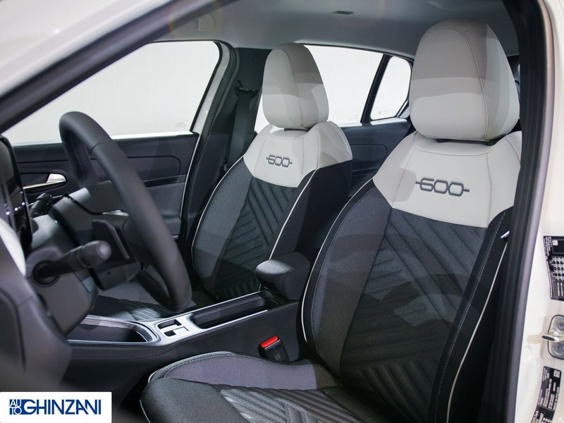 Fiat 600 nuova a Bergamo (10)