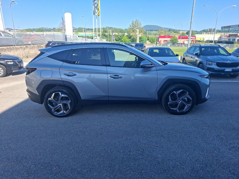 Hyundai Tucson nuova a Ancona (7)